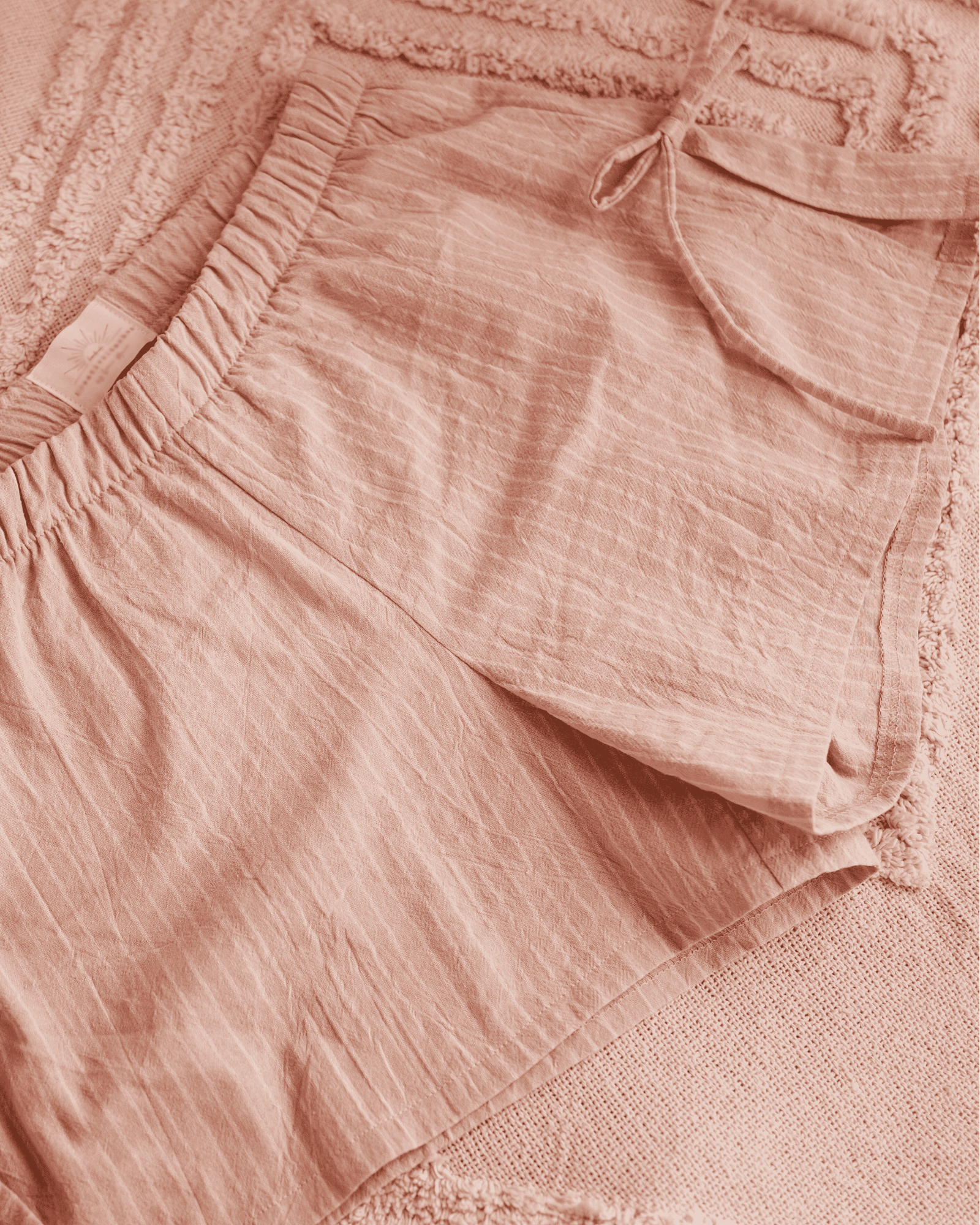 Leinen Shorts nähen Anleitung - Schnittmuster Aurora mit Schleifendetails