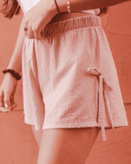 Anfängerfreundliches Schnittmuster für Sommershorts mit Schleifen