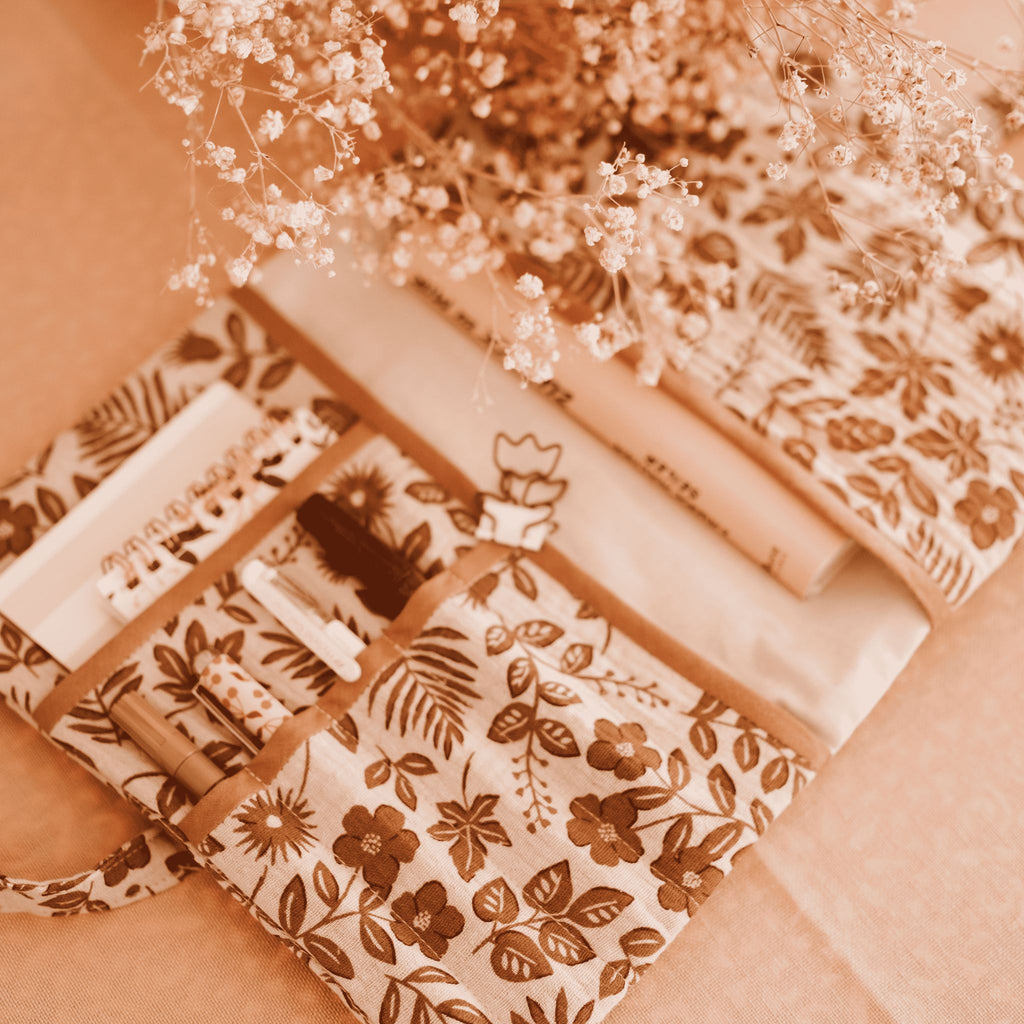 Gesteppte Buchtasche Schnittmuster ANNA - Book Sleeve nähen DIY